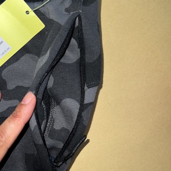 NWT All In Motion Camo Jogger plus XXL - Picture 6 of 10